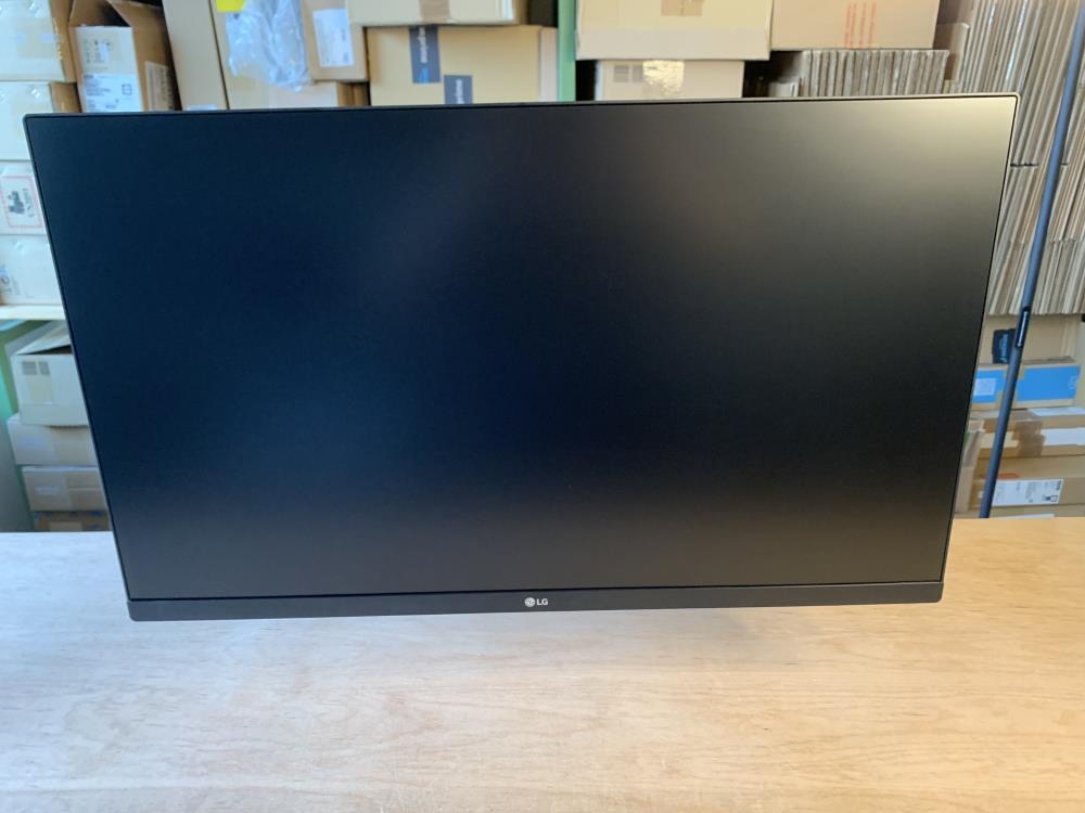 LG Ergo 27QN880 27"