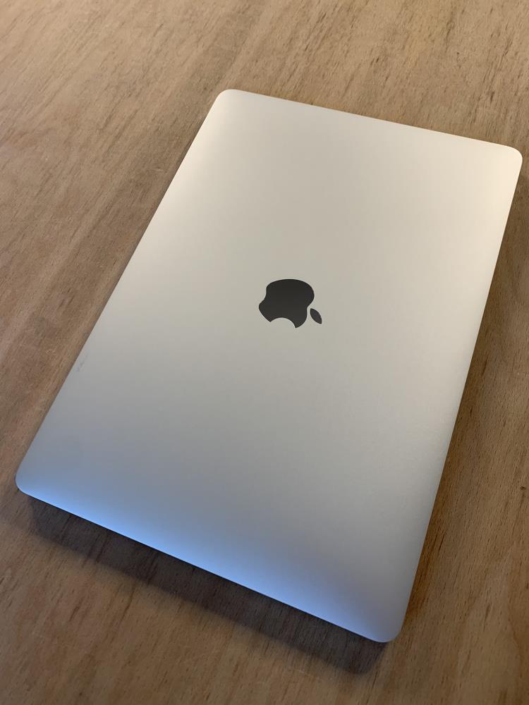 MacBook Pro 13.3